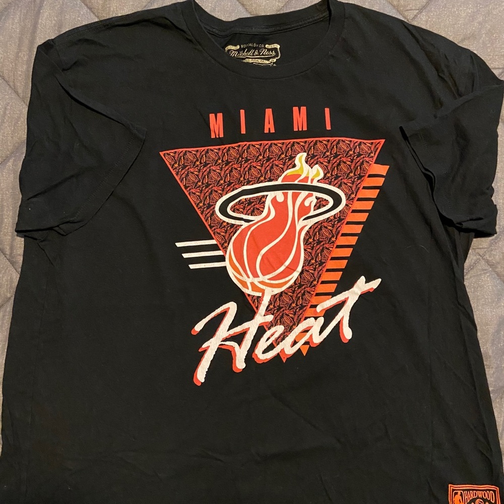 Mitchell & Ness Miami Heat shirt xxl
